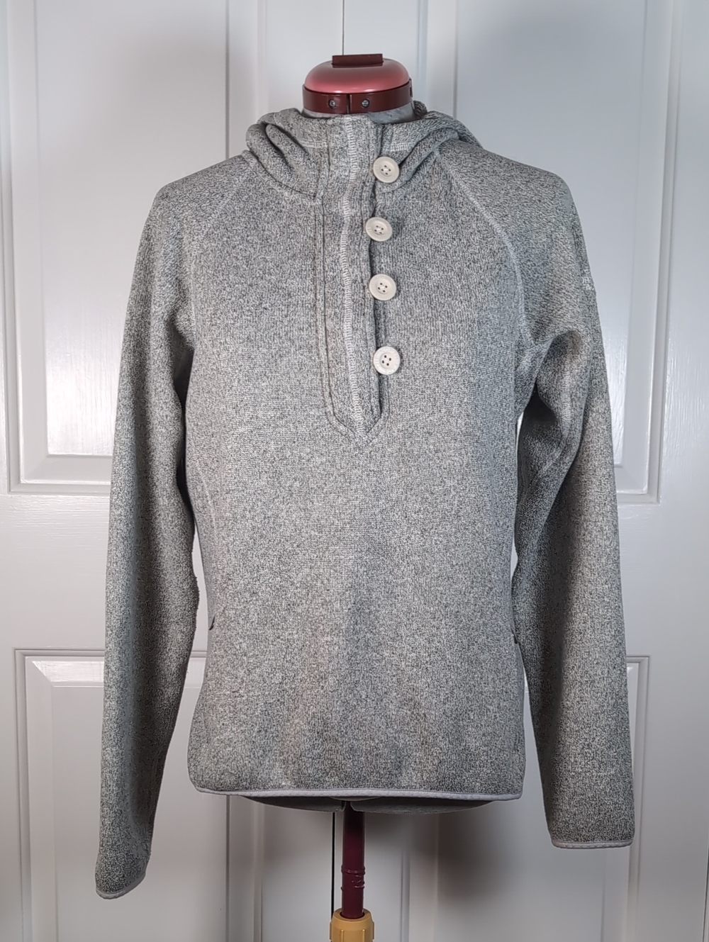 The North Face Crescent Sunset Gray Sweater Knit Fleece 1/4 Zip Button Hoodie